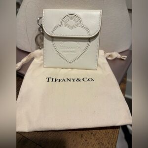 Tiffany & Co. White Leather Keychain & cardholder